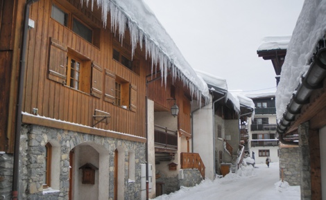 Enjoy a season in Courchevel